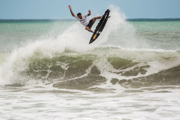 Weslley Dantas, Taça Brasil 10.000, Praia da Taíba, São Gonçalo do Amarante (CE). Foto: Francisco Chagas.