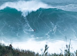 Temporada intensa em Nazaré