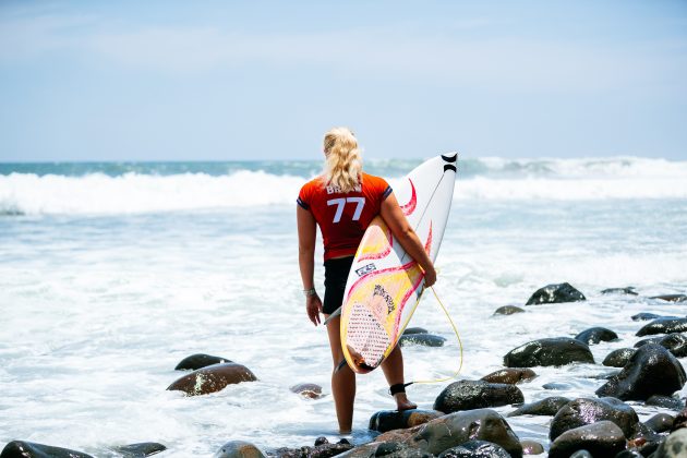 Gabriela Bryan, El Salvador Pro 2025, Punta Roca, La Libertad. Foto: WSL / Aaron Hughes.