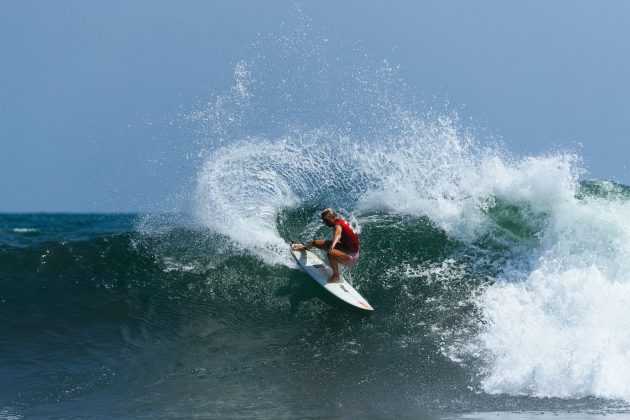 Isabella Nichols, El Salvador Pro 2025, Punta Roca, La Libertad. Foto: WSL / Aaron Hughes.