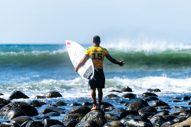 Italo Ferreira, El Salvador Pro 2025, Punta Roca, La Libertad. Foto: WSL / Emma Sharon.