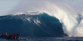 Azul profundo em Jaws
