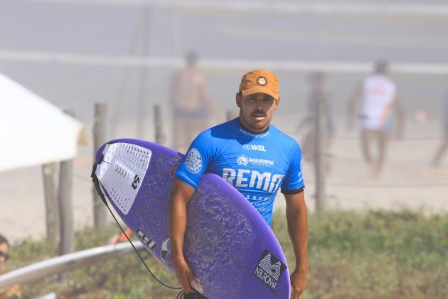 Luel Felipe, REMA WSL Festival, Praia de Itaúna, Saquarema (RJ). Foto: Aleko Stergiou.