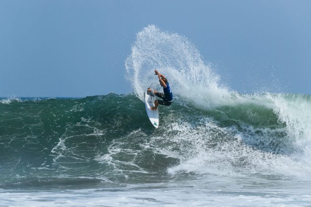 Matthew McGillivray, El Salvador Pro 2025, Punta Roca, La Libertad. Foto: WSL / Aaron Hughes.