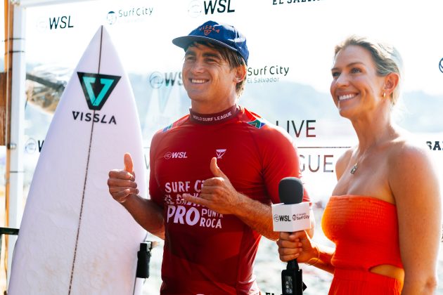Matthew McGillivray, El Salvador Pro 2025, Punta Roca, La Libertad. Foto: WSL / Emma Sharon.