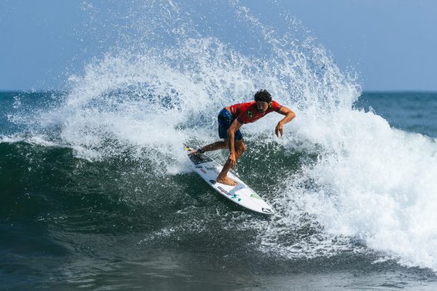 Yago Dora, El Salvador Pro 2025, Punta Roca, La Libertad. Foto: WSL / Aaron Hughes.