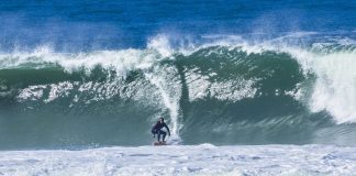 Primeiro tow-in em Maresias