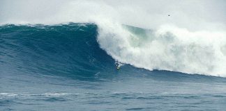 Tow In World Cup aguarda big swell