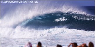 Pipe Masters pode começar nesta terça no Hawaii