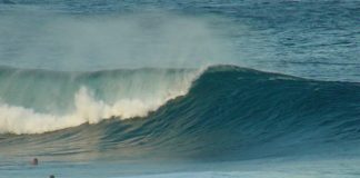 Mais um dia sem Pipe Masters no Hawaii