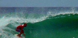 Maresias abre temporada 2003 do SuperSurf