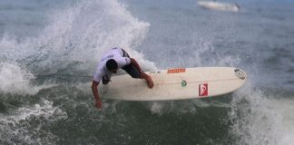 Rodney, guerreiro do longboard