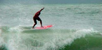 Chuva castiga Maresias durante SuperSurf