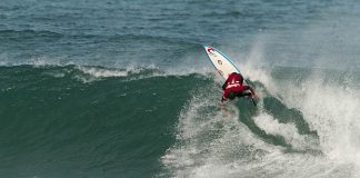 Bruninho passa por dentro