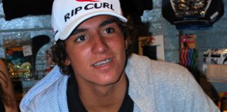 Medina renova com Rip Curl