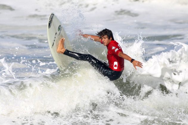 Daniel Gonçalves, Oakley Pro Junior 2010, Joaquina, Florianópolis (SC). Foto: Basílio Ruy / Oakley.