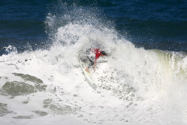 Ricardo dos Santos, Oakley Pro Junior 2010, Joaquina, Florianópolis (SC). Foto: Basílio Ruy / Oakley.