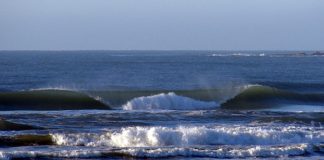 Segunda-feira de sol e ondas