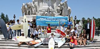 Surfistas protestam em Lisboa