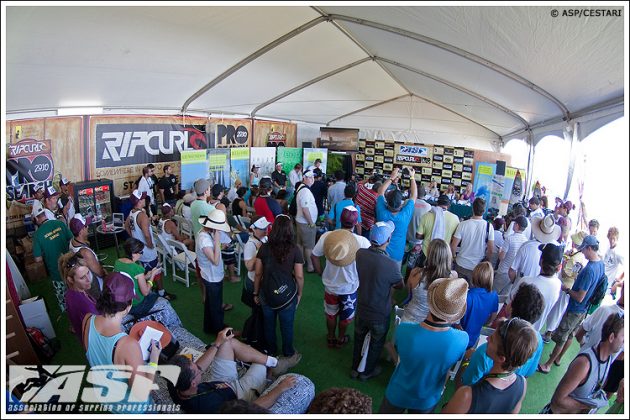 Rip Curl Pro Search 2010, Middles, Porto Rico. Foto: Vinicius Ferreira.