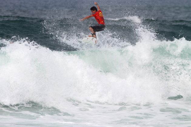 Heitor Alves, Reef Hawaiian Pro 2010, Haleiwa, Hawaii. Foto: Bruno Lemos / Lemosimages.com.