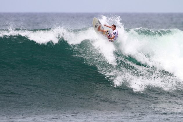 Rodrigo Dornelles, Reef Hawaiian Pro 2010, Haleiwa, Hawaii. Foto: Bruno Lemos / Lemosimages.com.