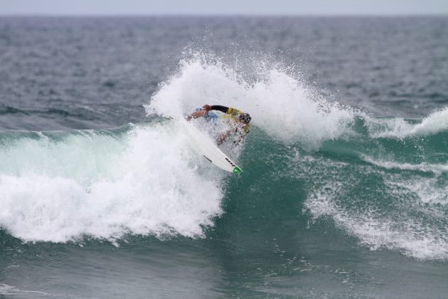 Thiago Camarão, Reef Hawaiian Pro 2010, Haleiwa, Hawaii. Foto: Bruno Lemos / Lemosimages.com.