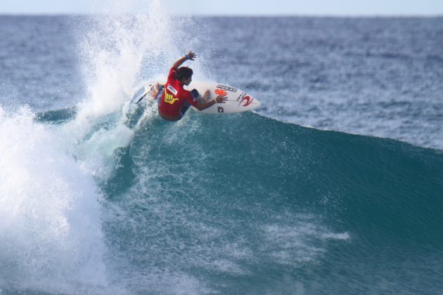 Gabriel Medina, Hang Loose Pro Contest 2011, Cacimba do Padre, Fernando de Noronha (PE). Foto: Daniel Smorigo / ASP South America.