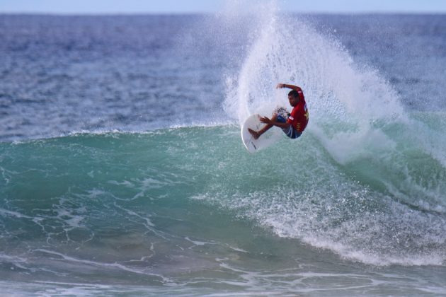 Jihad Khodr, Hang Loose Pro Contest 2011, Cacimba do Padre, Fernando de Noronha (PE). Foto: Daniel Smorigo / ASP South America.