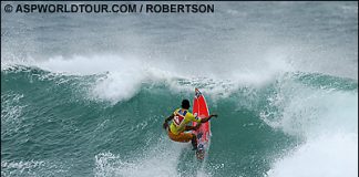 Peterson Rosa arrebenta no Quiksilver Pro