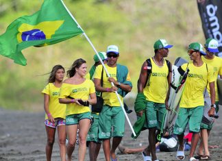 Brasileiros estreiam no Panamá