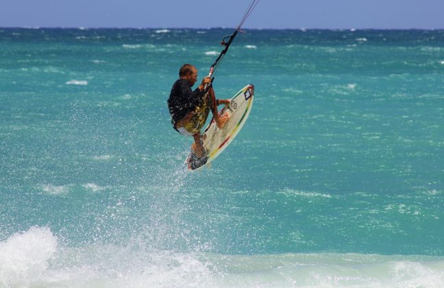 Stephan Figueiredo4, Kailua, ilha de Oahu, Hawaii. Foto: Carlos Eduardo Davoli.