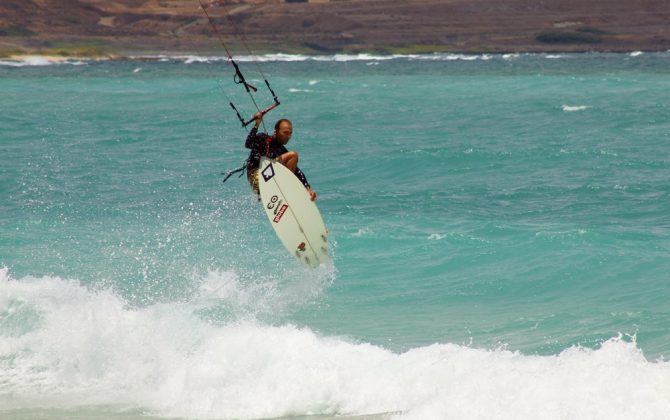 Stephan Figueiredo7, Kailua, ilha de Oahu, Hawaii. Foto: Carlos Eduardo Davoli.