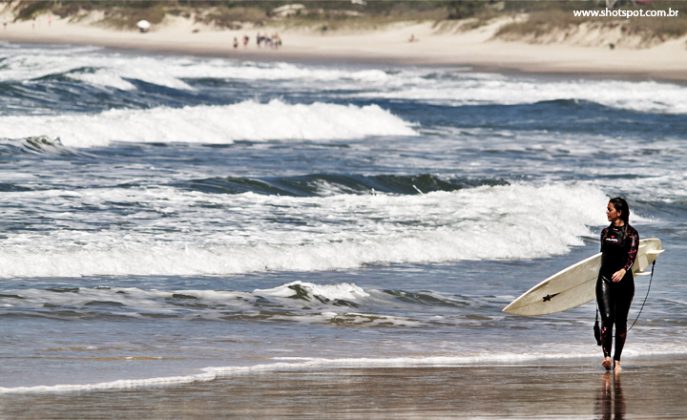 Manu Brasil, praia do Rosa, Imbituba (SC). Foto: Magda Souza.