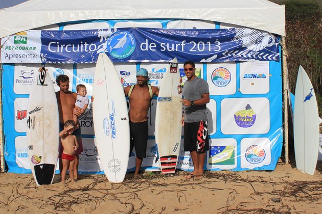 Finalistas da Pro, Circuito Noronhense 2013, Cacimba do Padre (PE). Foto: Swilly.