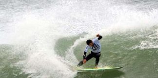 Andy Irons estréia com recorde no Billabong Pro