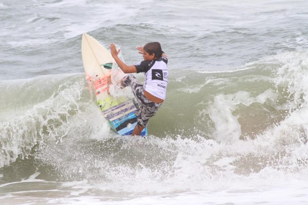 Eduardo Mota, Rip Curl Grom Search 2013, praia do Tombo, Guarujá (SP). Foto: Nancy Geringer.