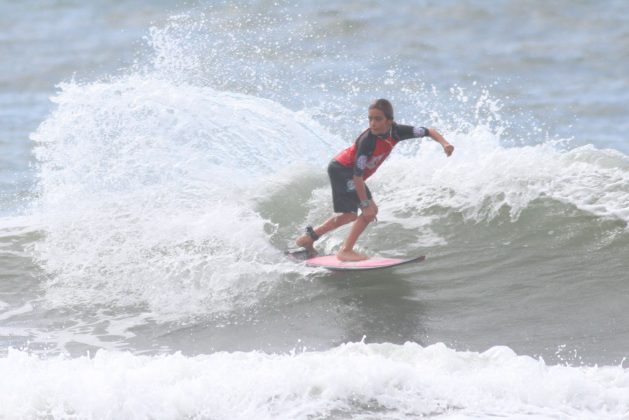 Kauê Germano, Rip Curl Grom Search 2013, praia do Tombo, Guarujá (SP). Foto: Nancy Geringer.