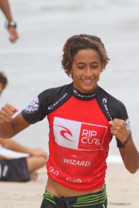 Samuel Pupo, Rip Curl Grom Search 2013, praia do Tombo, Guarujá (SP). Foto: João Carvalho.