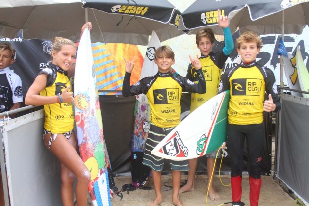 Tag Team, Rip Curl Grom Search 2013, praia do Tombo, Guarujá (SP). Foto: João Carvalho.