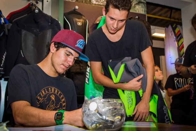 Gabriel Medina, Coleção Elastomax 4, Rip Curl, Star Point (SP) . Foto: Rod Oliveira .