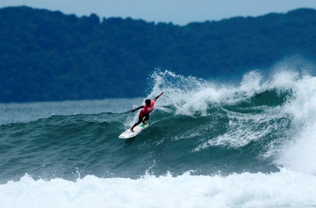 Lisbeth Vindas, ISA Surfing Games 2013, Santa Catalina, Panamá. Foto: Scoth Aichner.