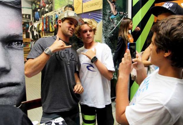 Noite de autógrafos da Hurley, Rio de Janeiro (RJ). Foto: Agência Ride it!.