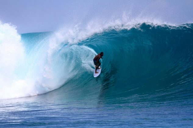 Paulo Imbica, G-Land, Indonésia. Foto: Arquivo pessoal.