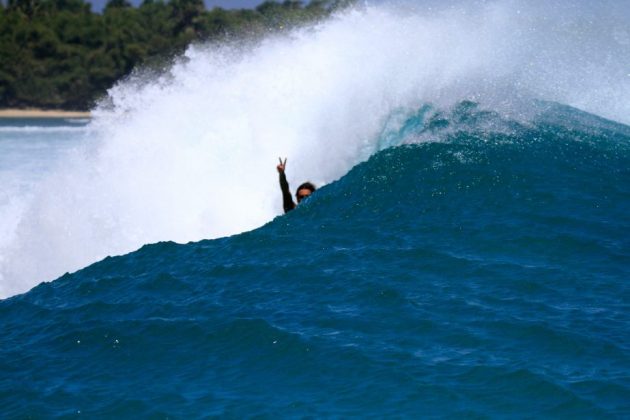 Paulo Imbica, G-Land, Indonésia. Foto: Arquivo pessoal.