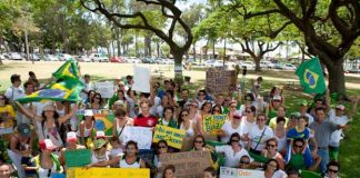 Protesto brasileiro no Hawaii