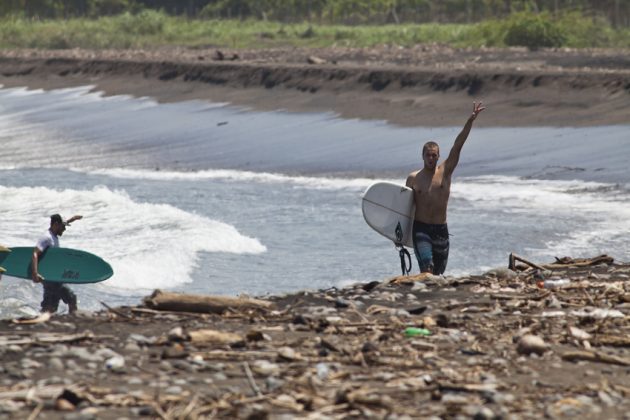 Thiago Mariano e Gabriel Nascimento, Boca Barranca, Costa Rica. Foto: Surie Miranda.