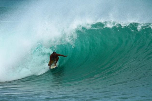 Bruno Veiga, Macaronis, Mentawai. Foto: Bruno Veiga / Liquid Eye.