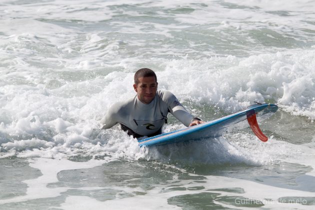 Caio Teixeira, Peró, Cabo Frio (RJ). Foto: Guilherme de Melo.