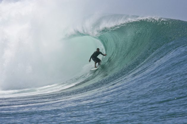 Costinha, G-Land, Indonesia. Foto: John Hepler.